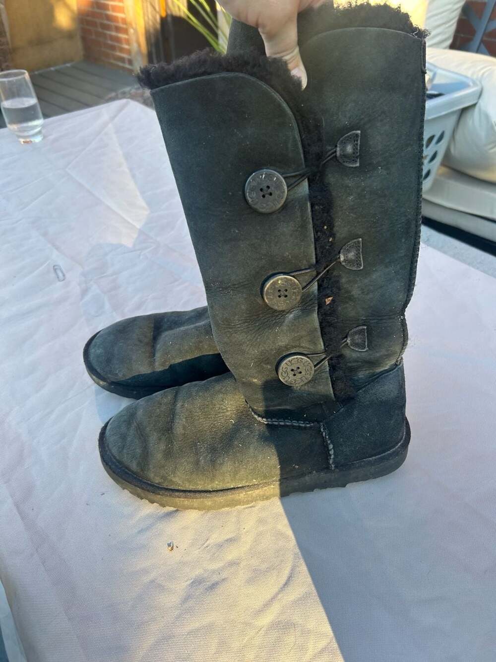 UGG Bailey Button Triplet II Size 9.5 Black Sheepskin Winter Boots
